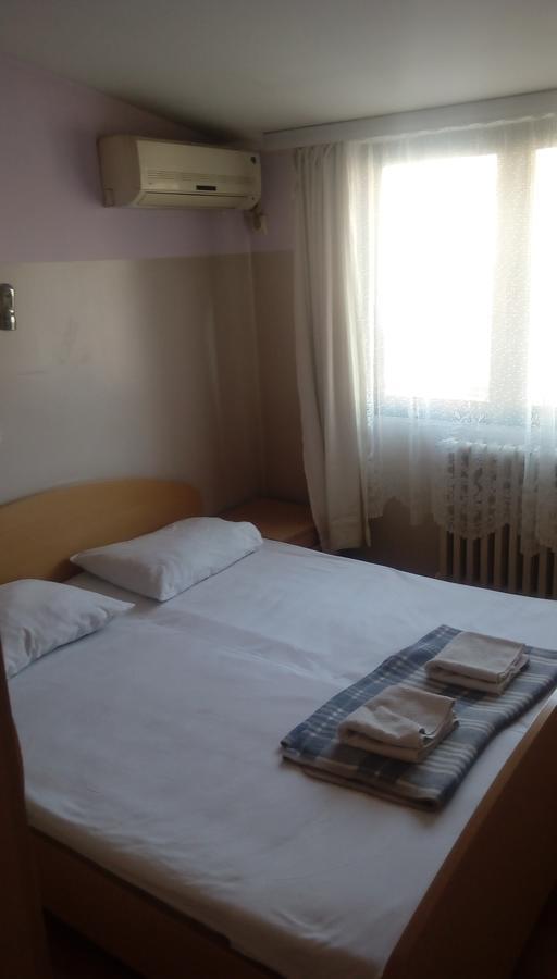 Hostel Mlin Balkan Skopje Zewnętrze zdjęcie